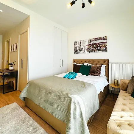Apartment Waterfront - Na Vodi - Gallery Luxury Belgrade