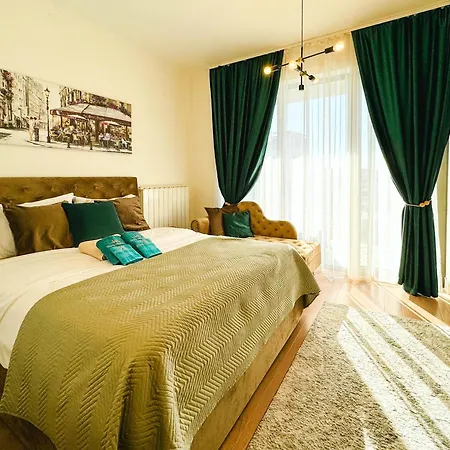 Waterfront - Na Vodi - Gallery Luxury Apartment